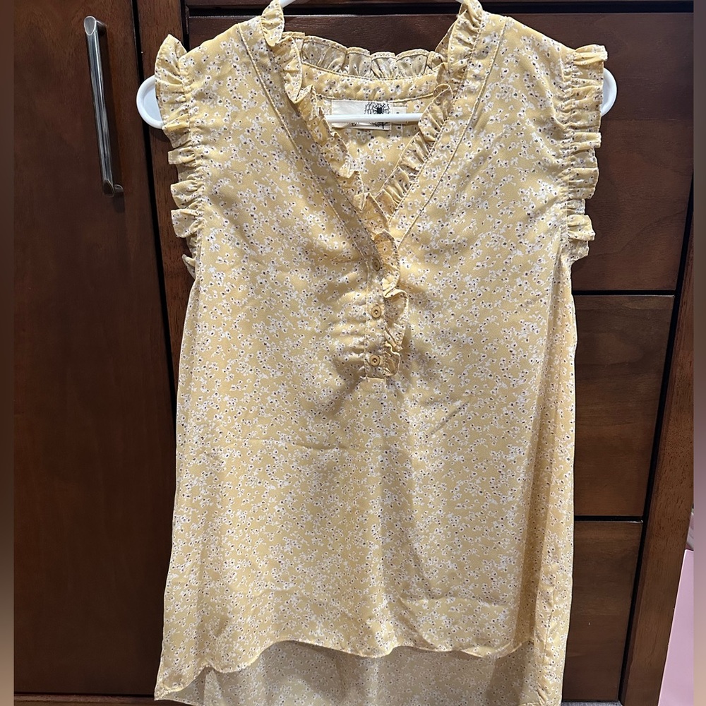 Everleigh Cream Ruffled Buttoned Blouse